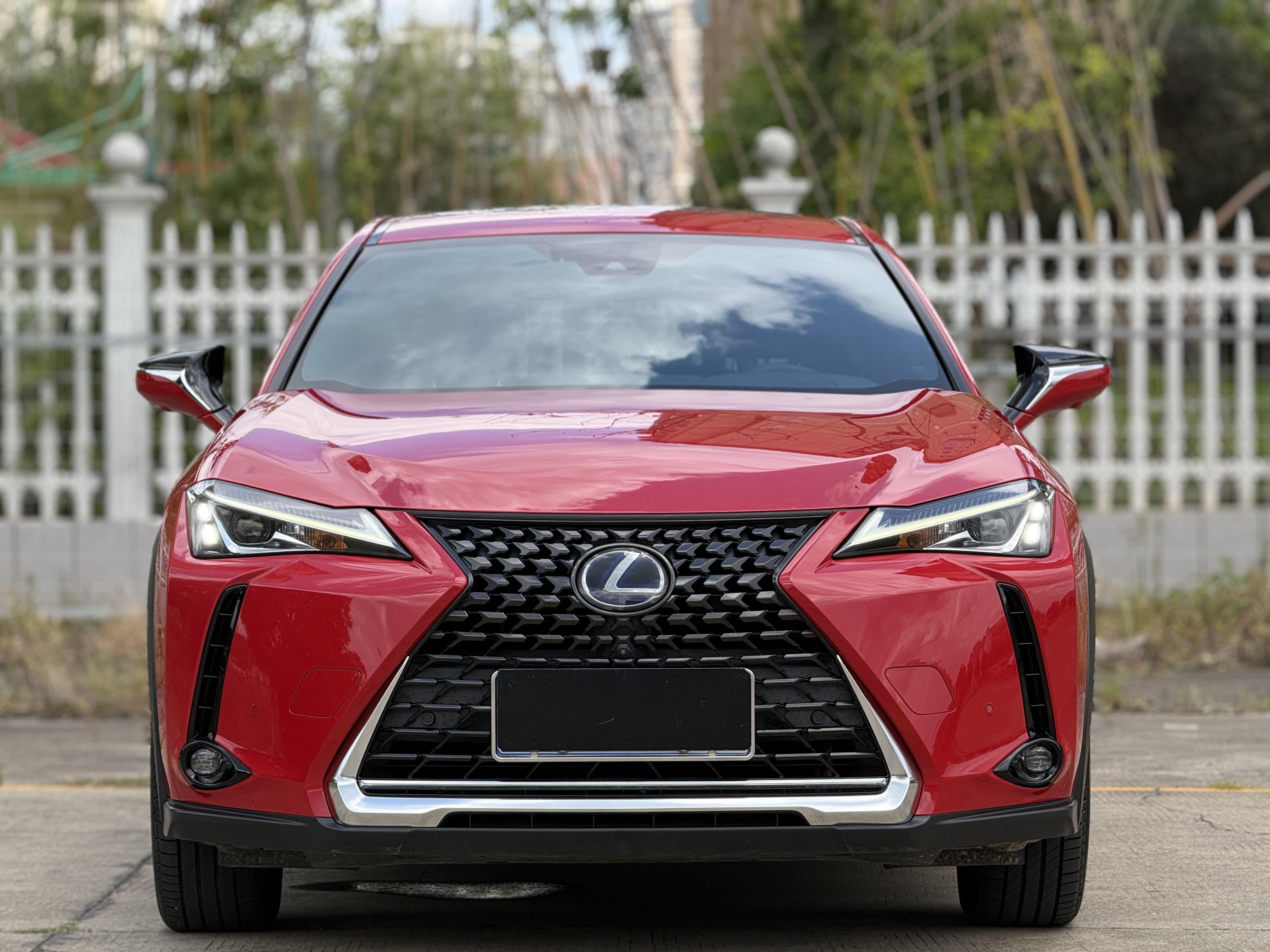 Lexus UX 2020 thumb 12