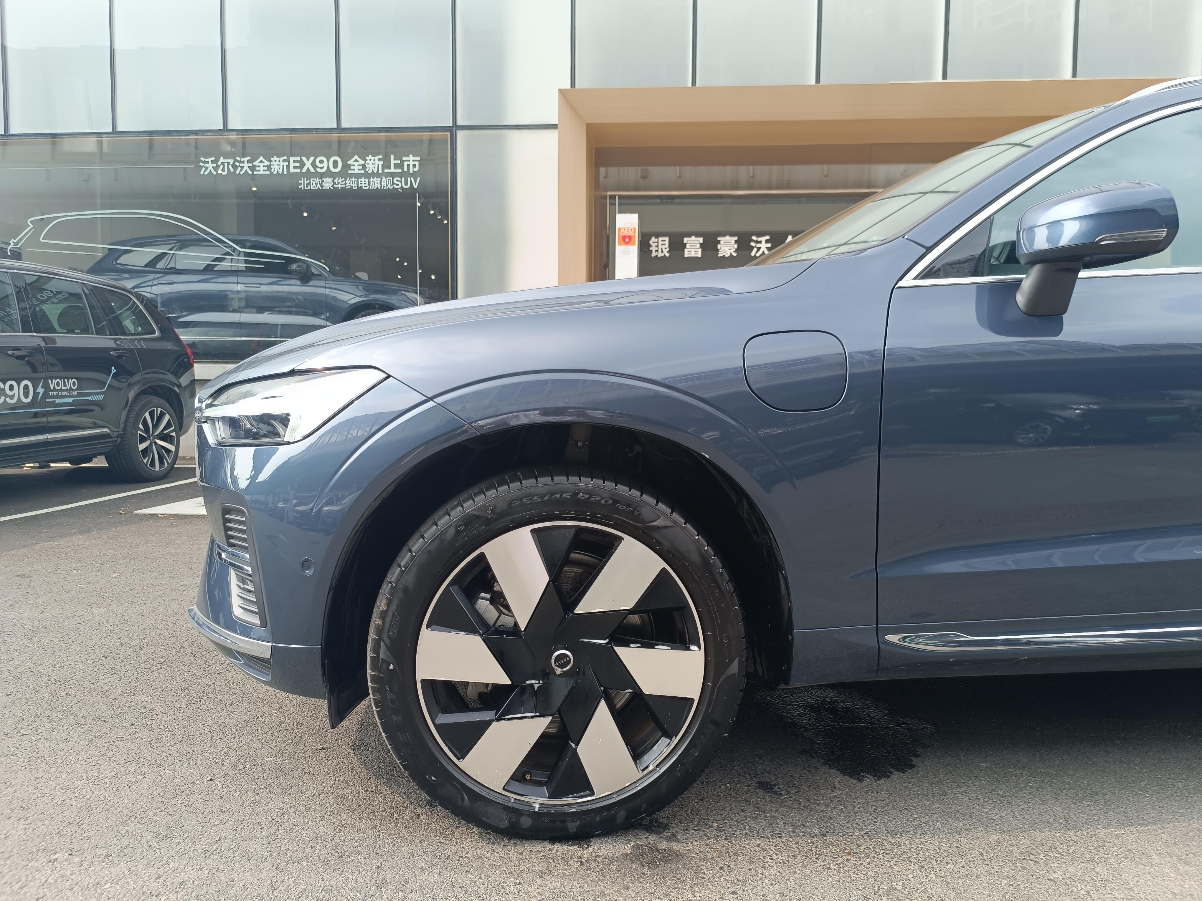 Volvo XC60 2024 thumb 8