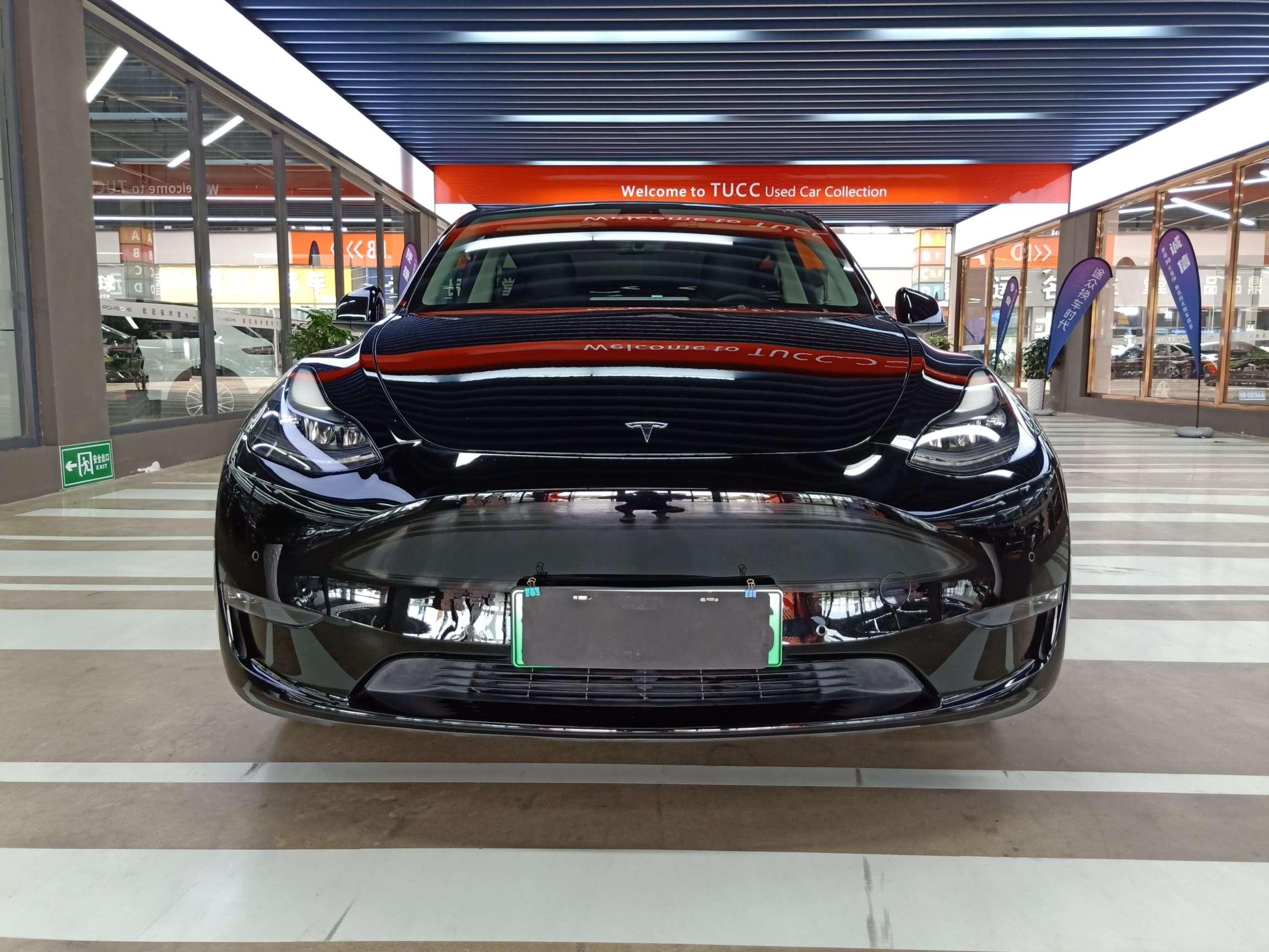 Tesla Model Y 2021 thumb 12