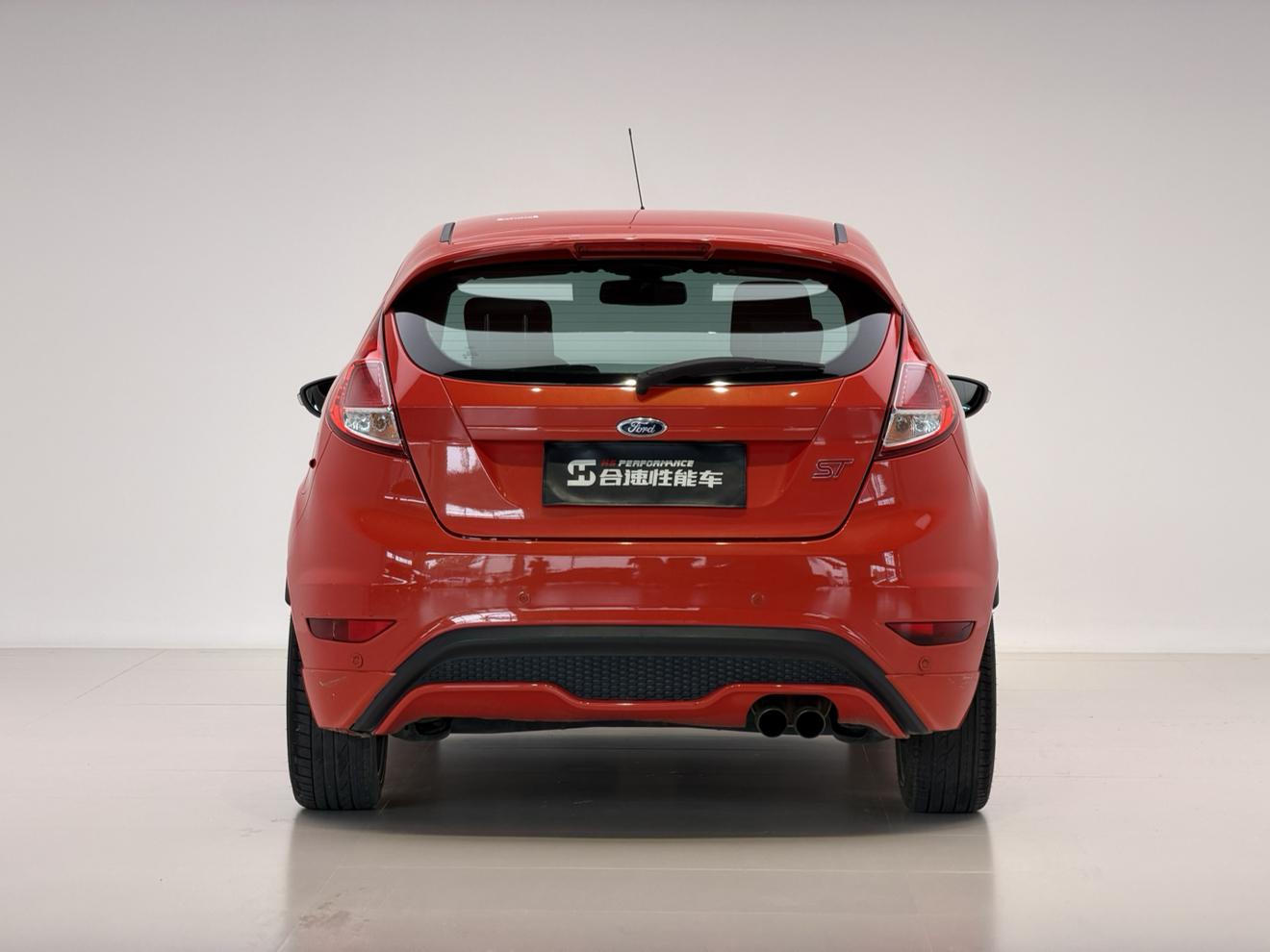 Ford Fiesta 2013 thumb 2