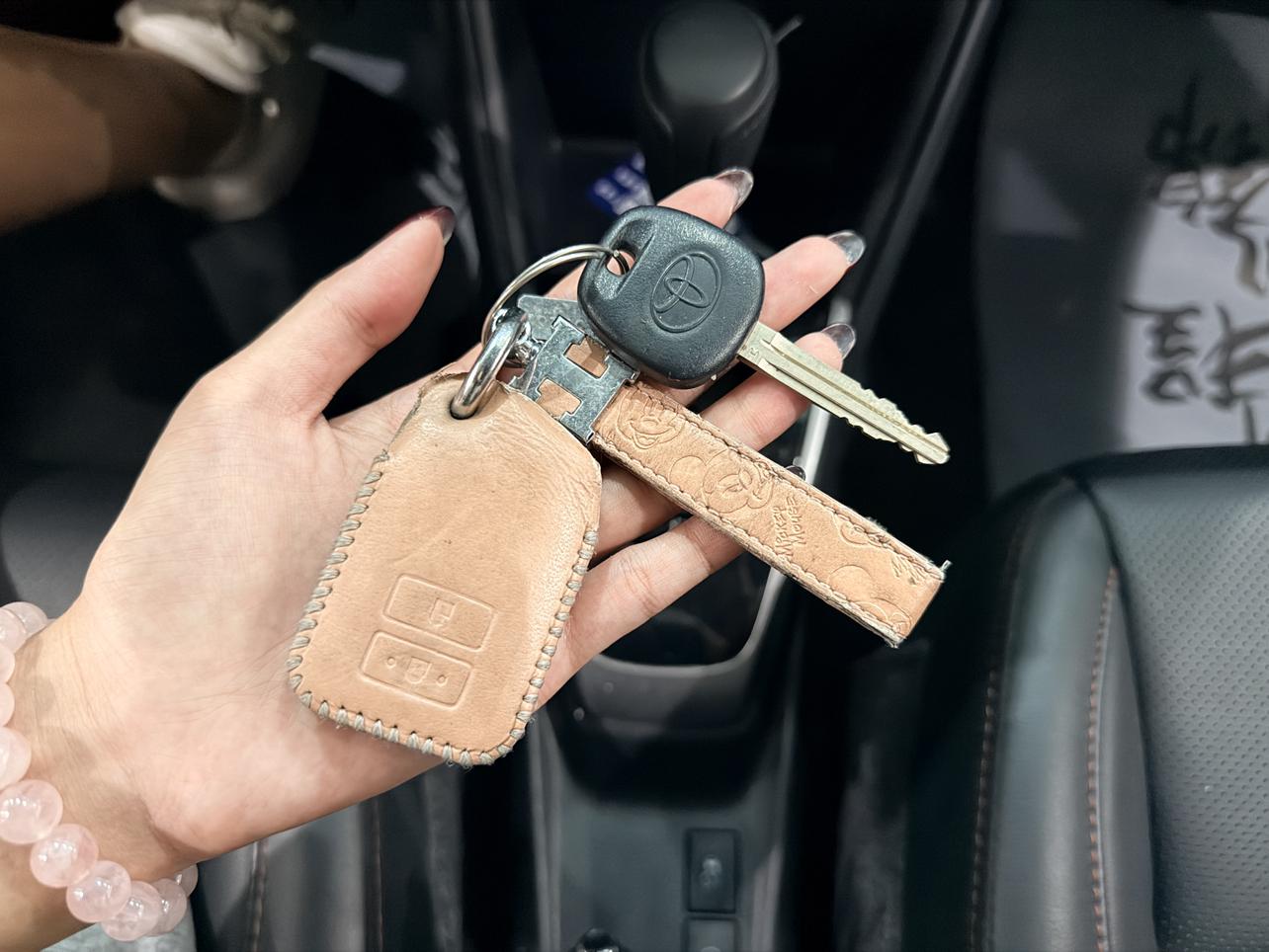 Toyota Yaris 2022 thumb 5