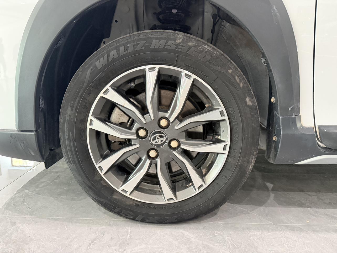 Toyota Yaris 2022 thumb 7