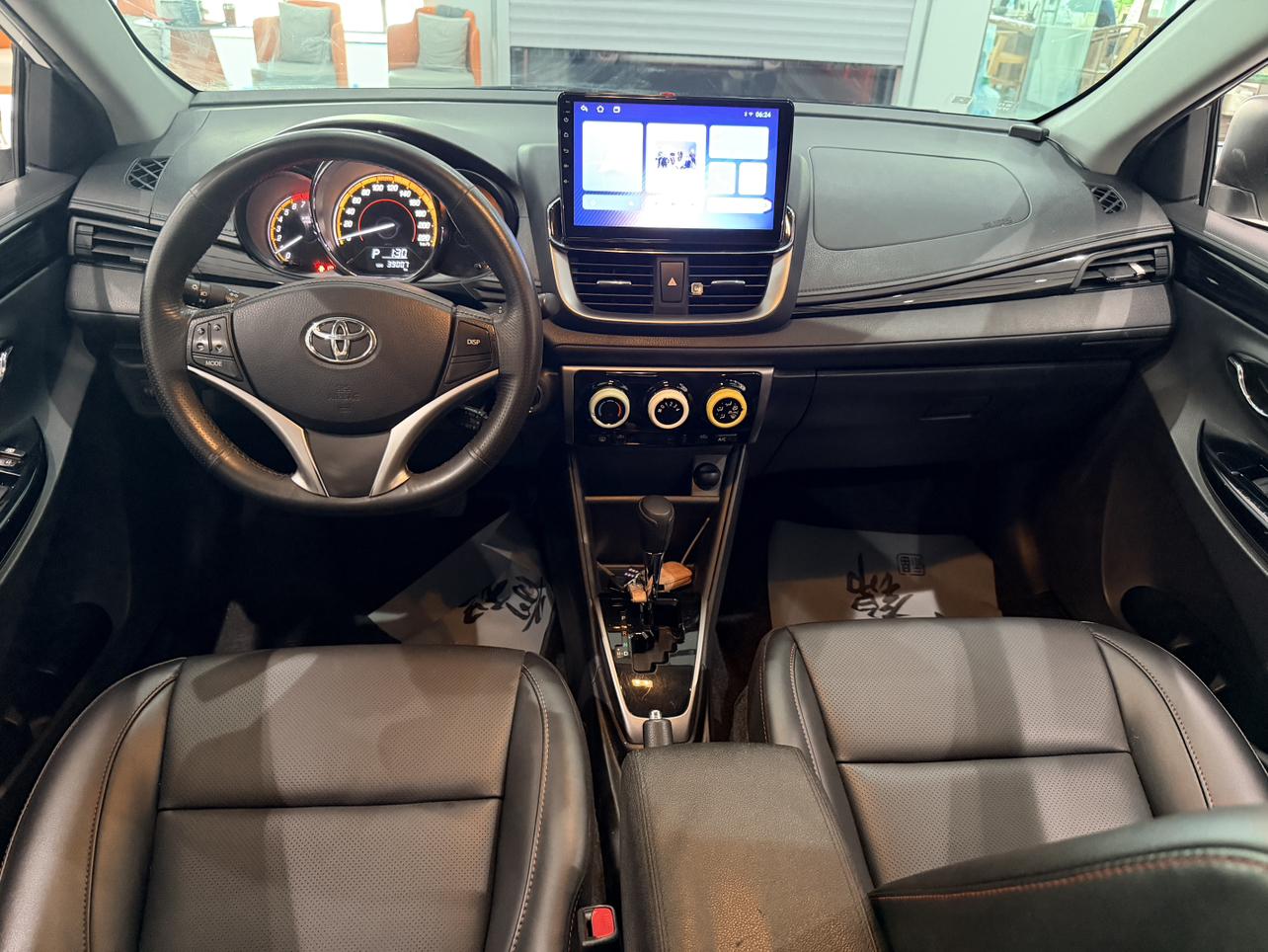 Toyota Yaris 2022 thumb 11