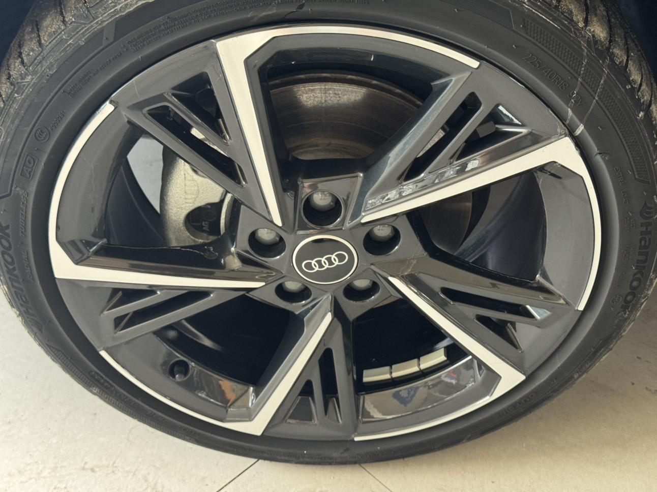 Audi A3 2023 thumb 4