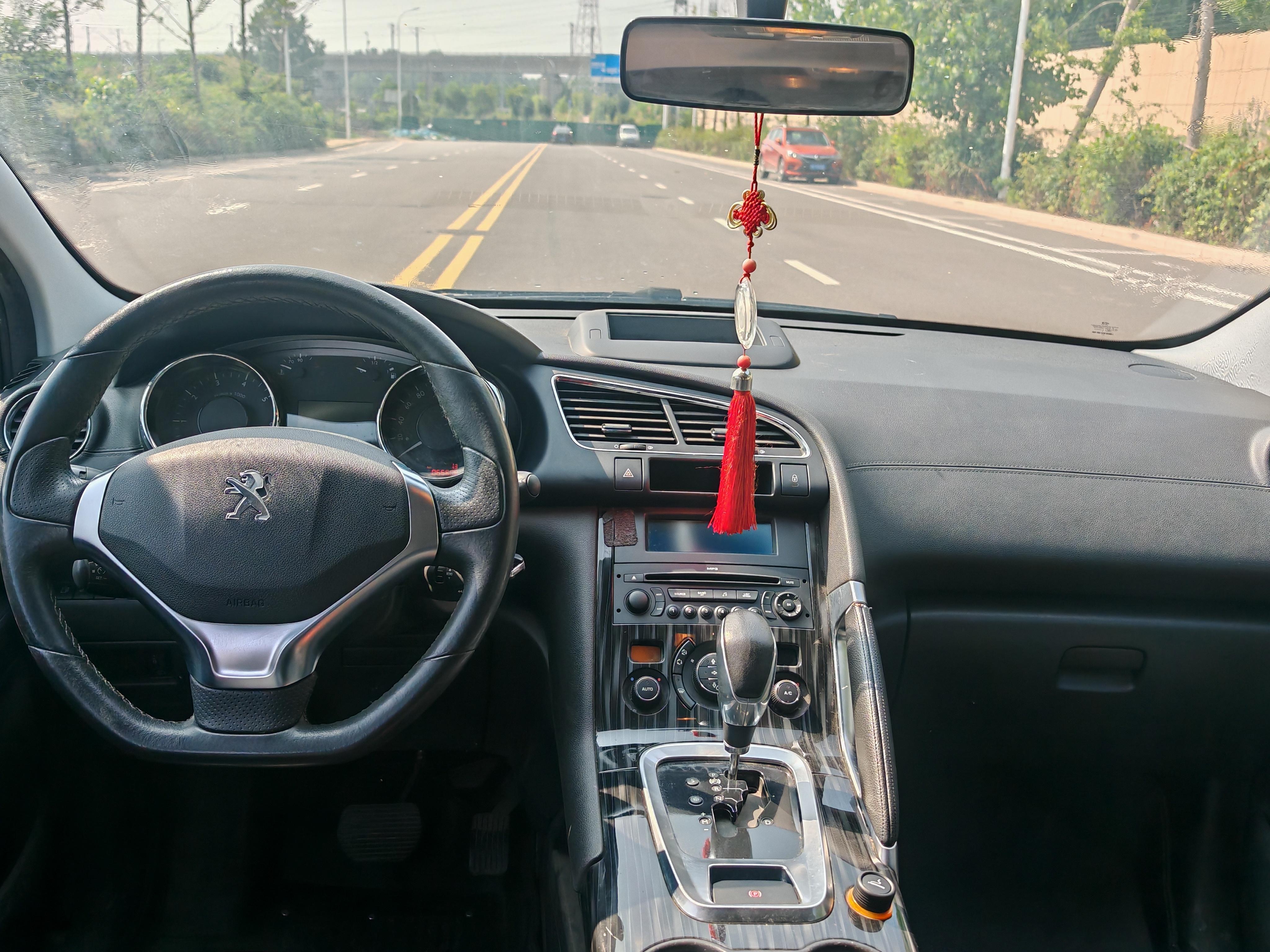 Peugeot 3008 2015 thumb 7
