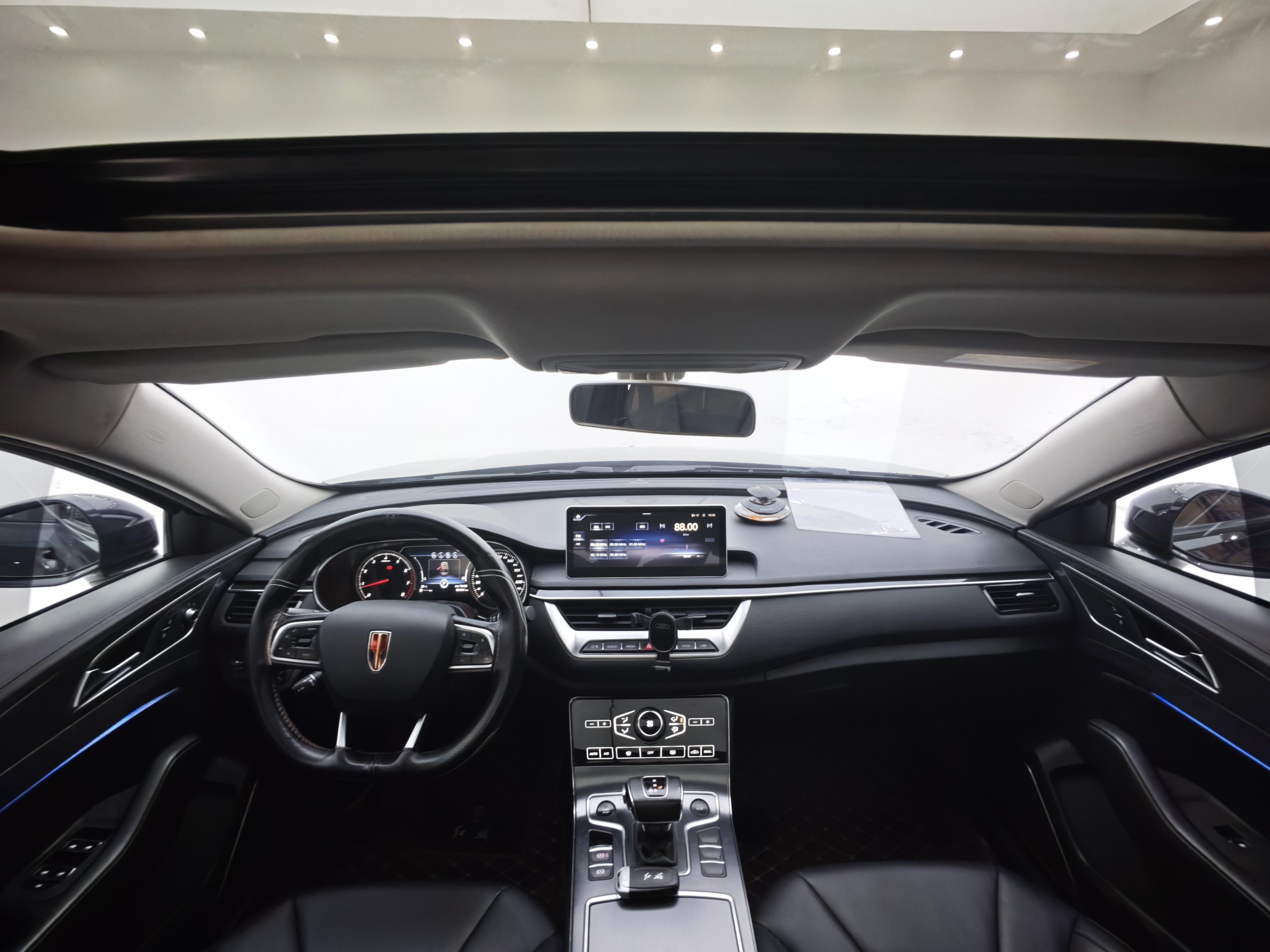 Hongqi H5 2020 thumb 5