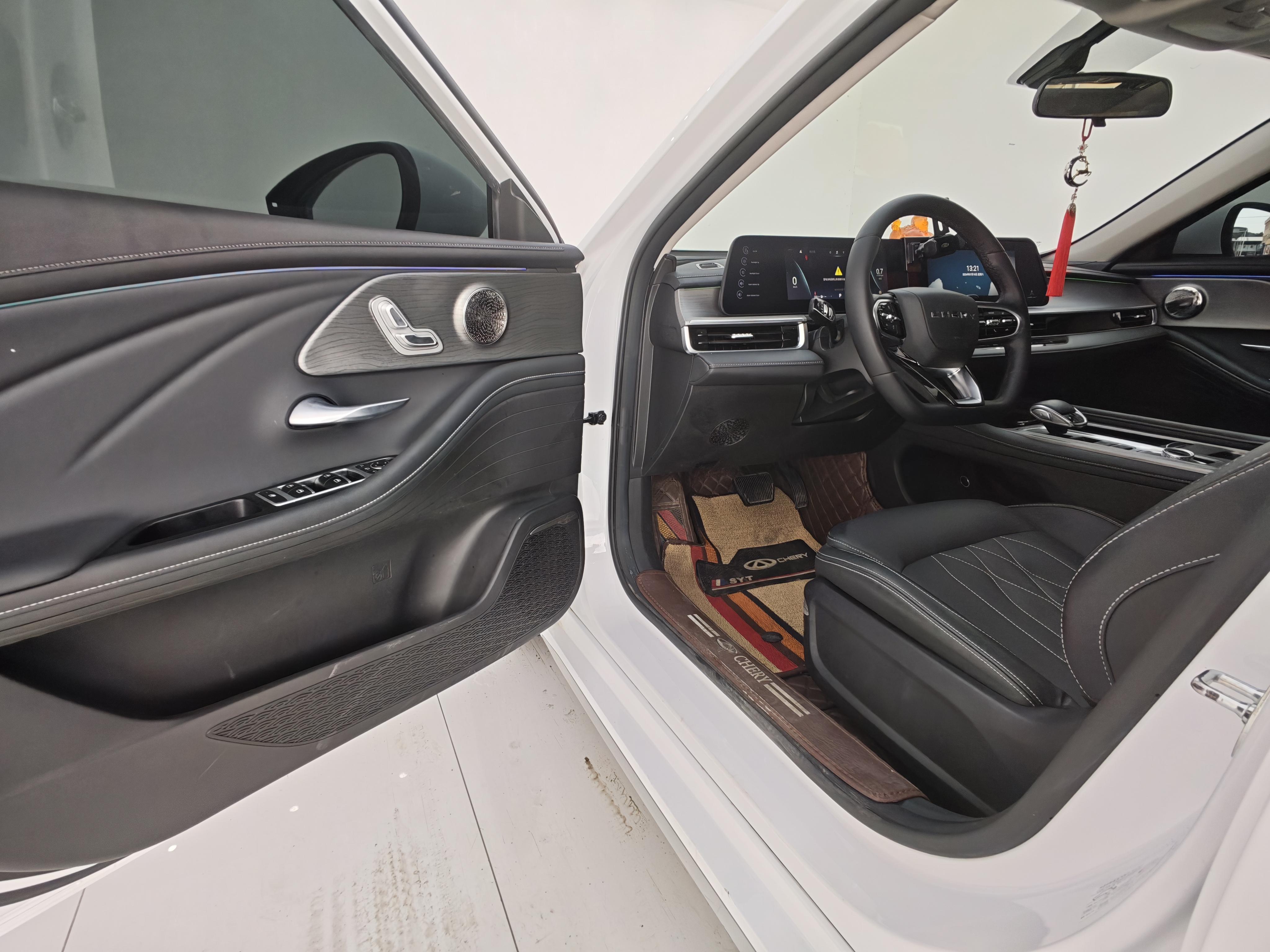 Chery Arrizo 8 2022 thumb 10