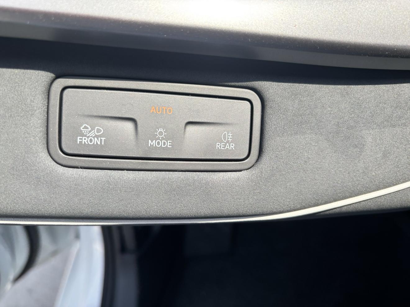 Volkswagen Sagitar 2026 thumb 8