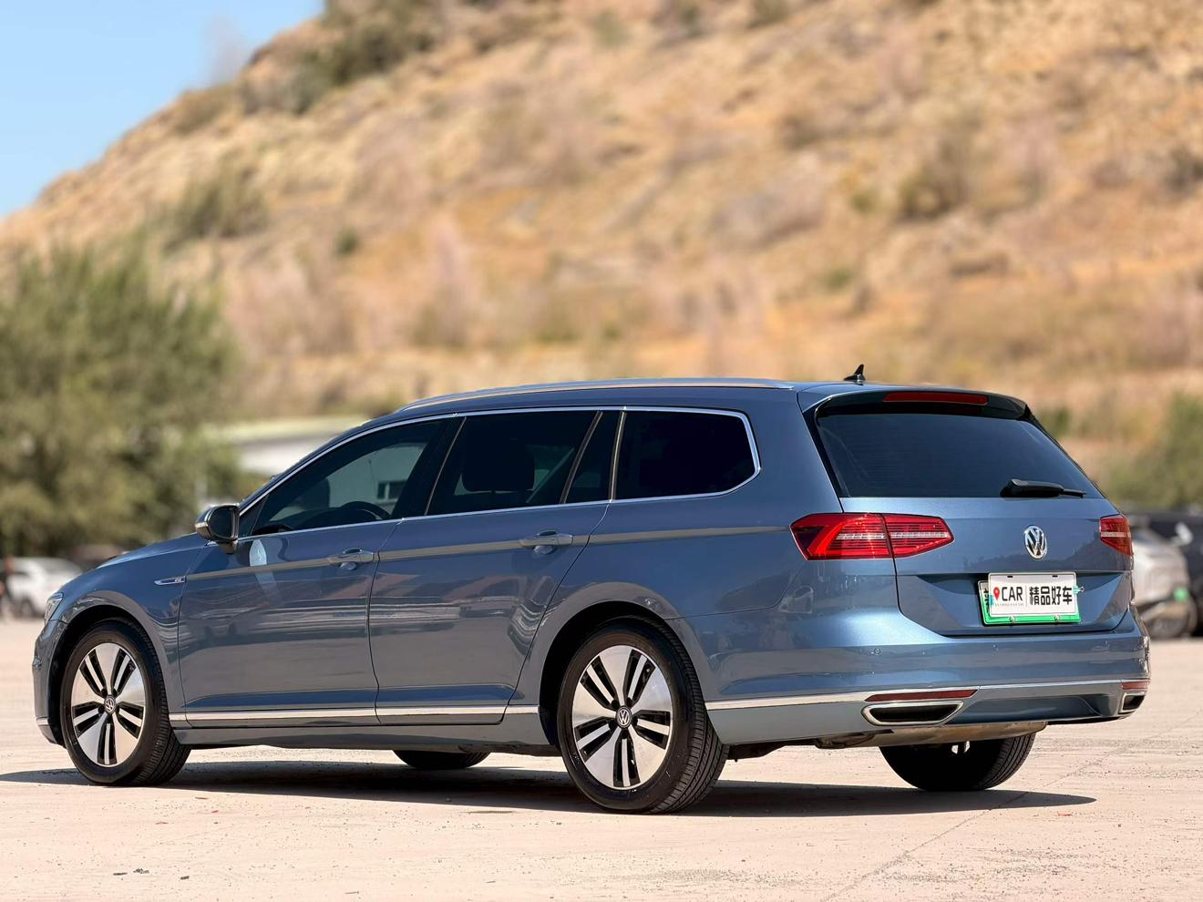 Volkswagen PHEV 2019 thumb 11