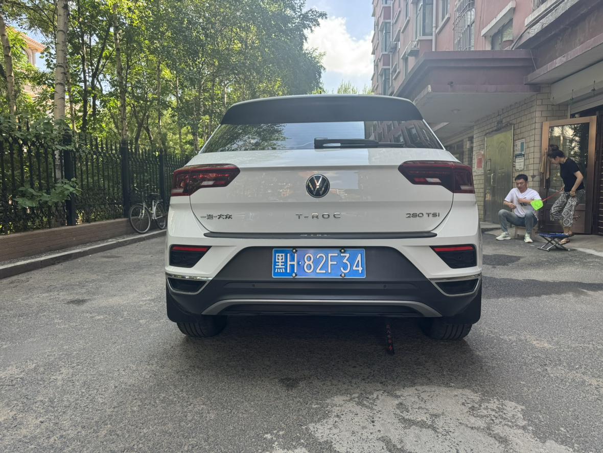 Volkswagen T-Roc 2022 thumb 3