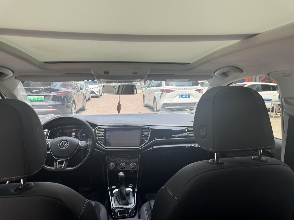 Volkswagen T-Roc 2022 thumb 12