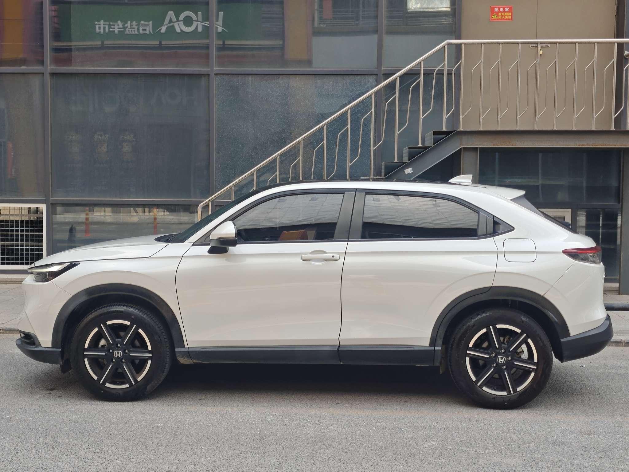 Honda Vezel 2023 thumb 12