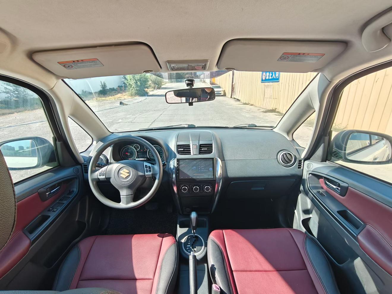 Suzuki SX4 2016 thumb 5