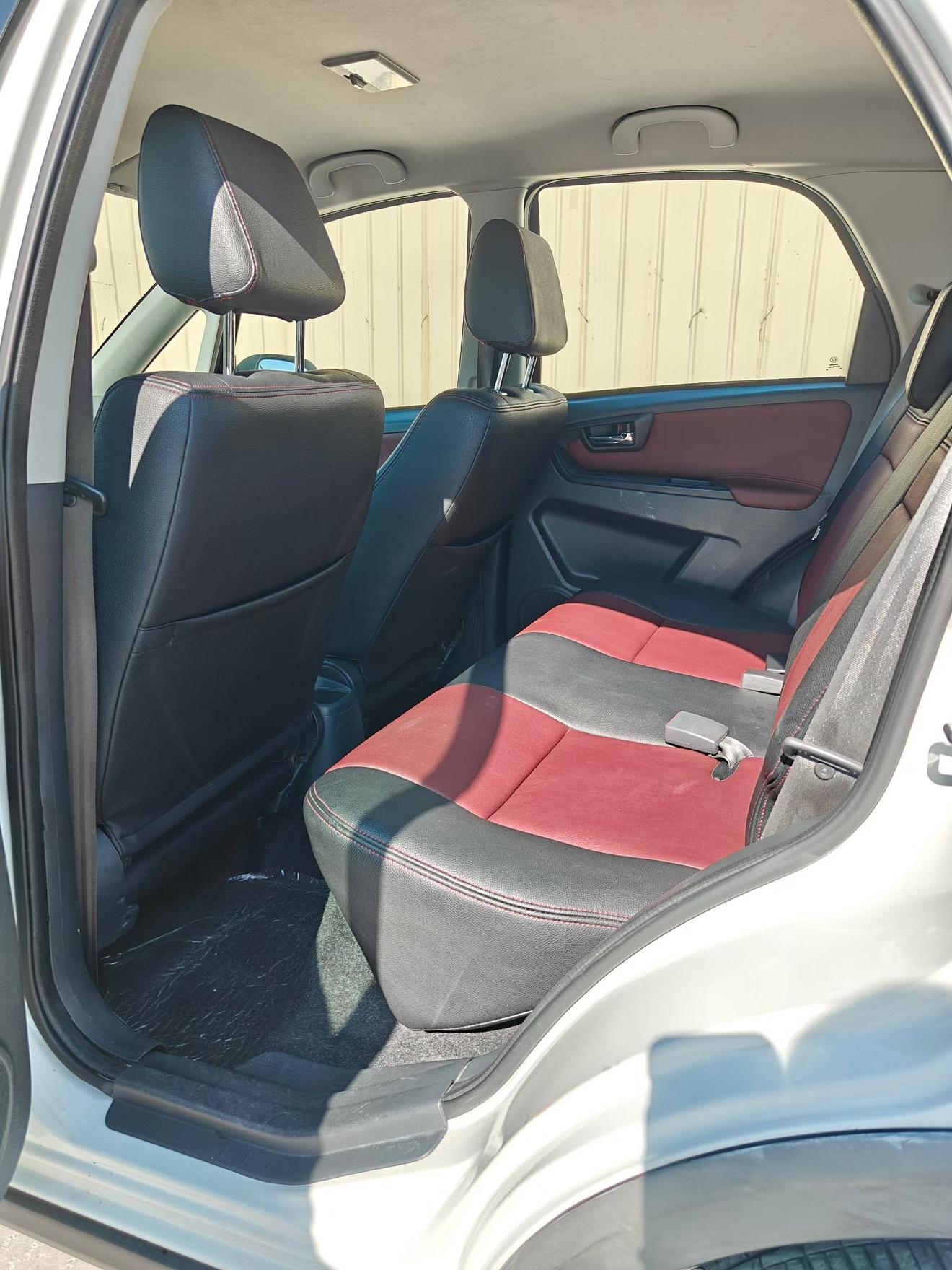 Suzuki SX4 2016 thumb 7