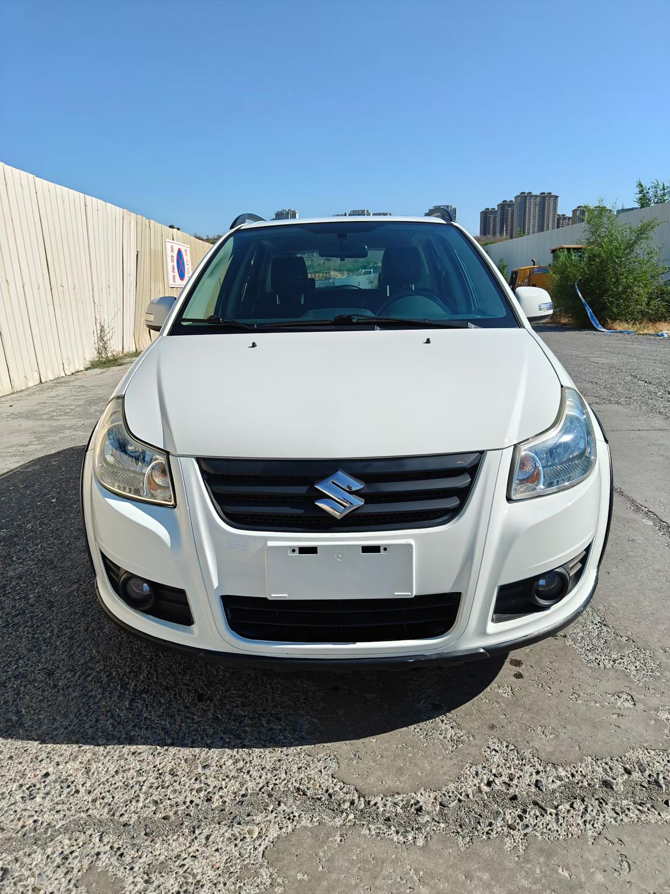 Suzuki SX4 2016 thumb 9