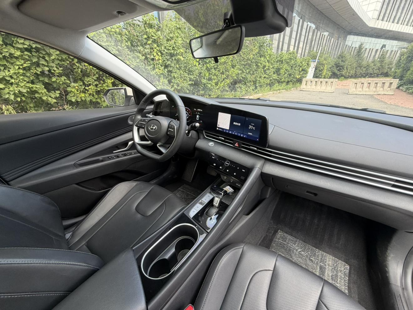 Hyundai Elantra 2022 thumb 12