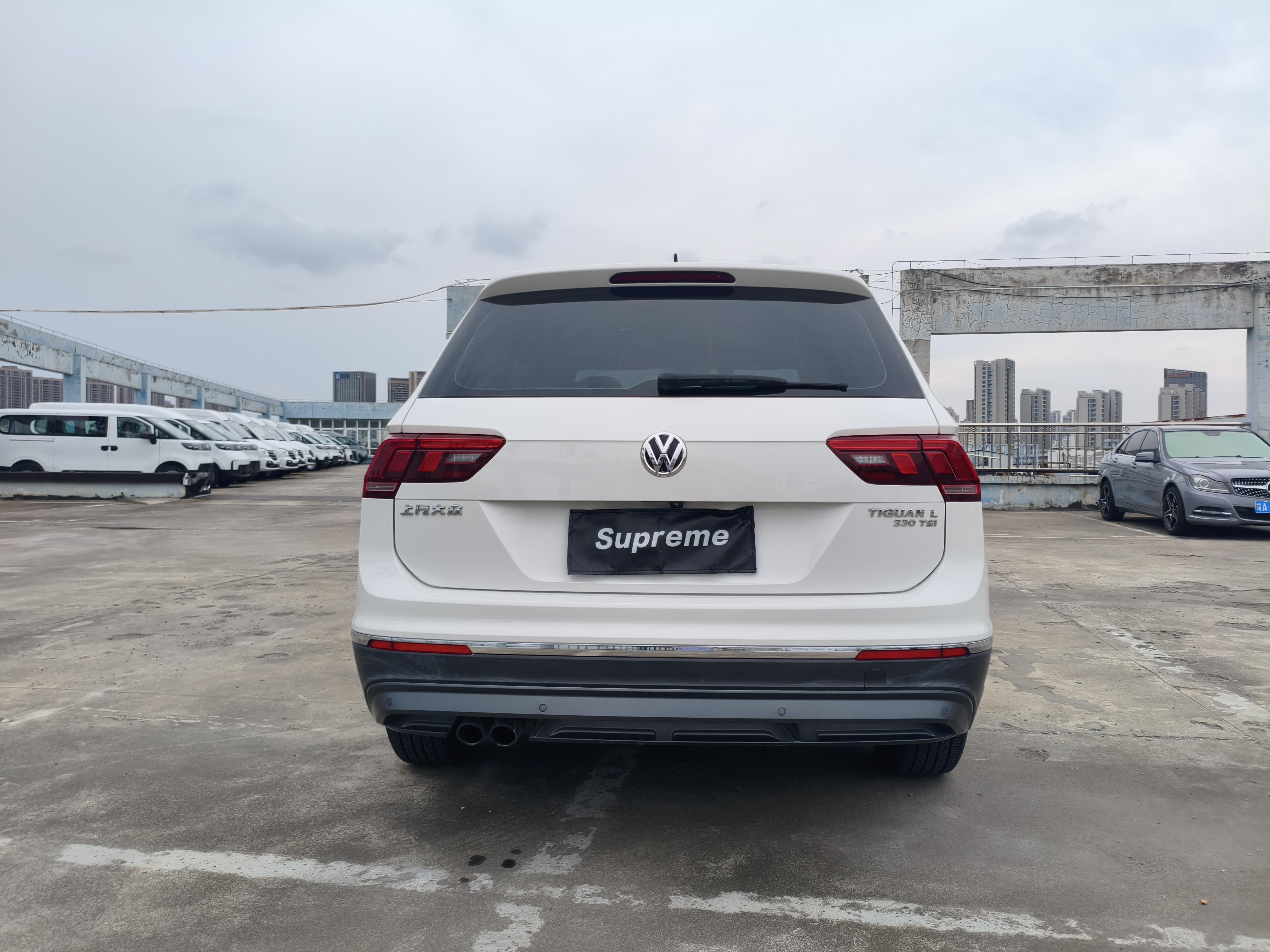 Volkswagen Tiguan 2017 thumb 12
