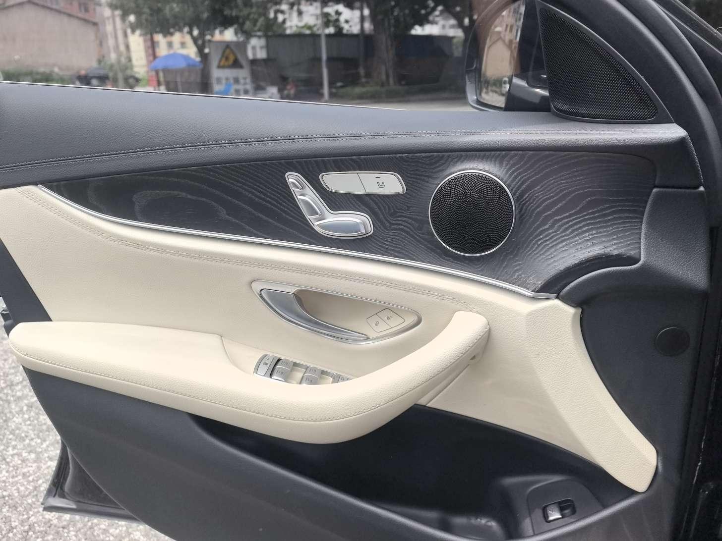 Mercedes-Benz E-Класс 2017 thumb 6