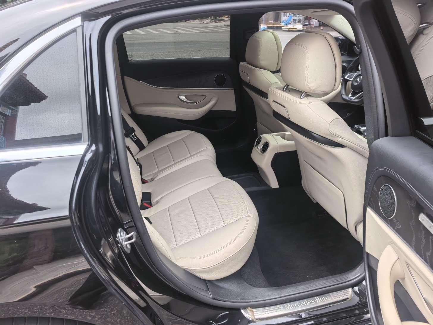 Mercedes-Benz E-Класс 2017 thumb 11