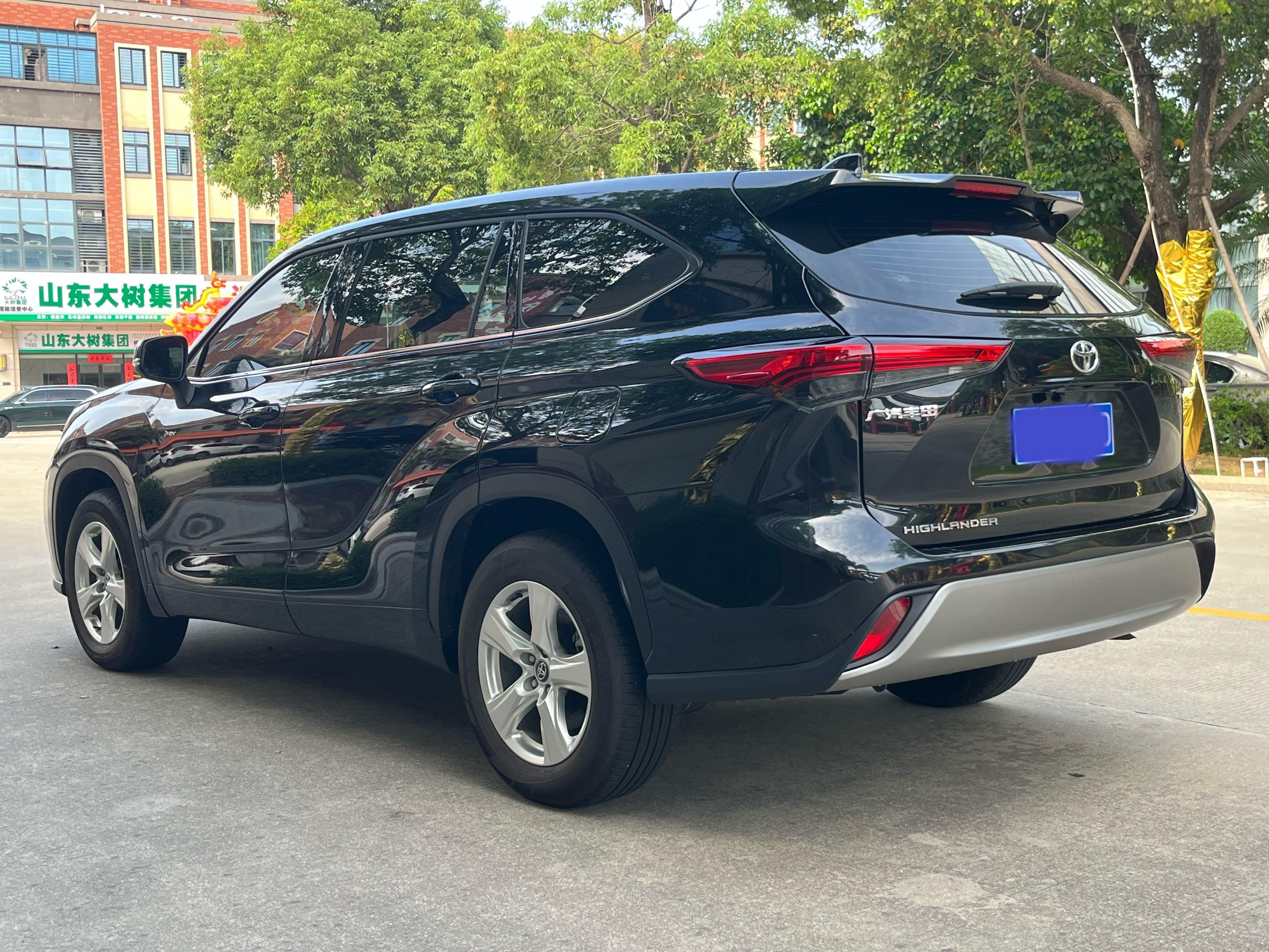 Toyota Highlander 2024 thumb 2