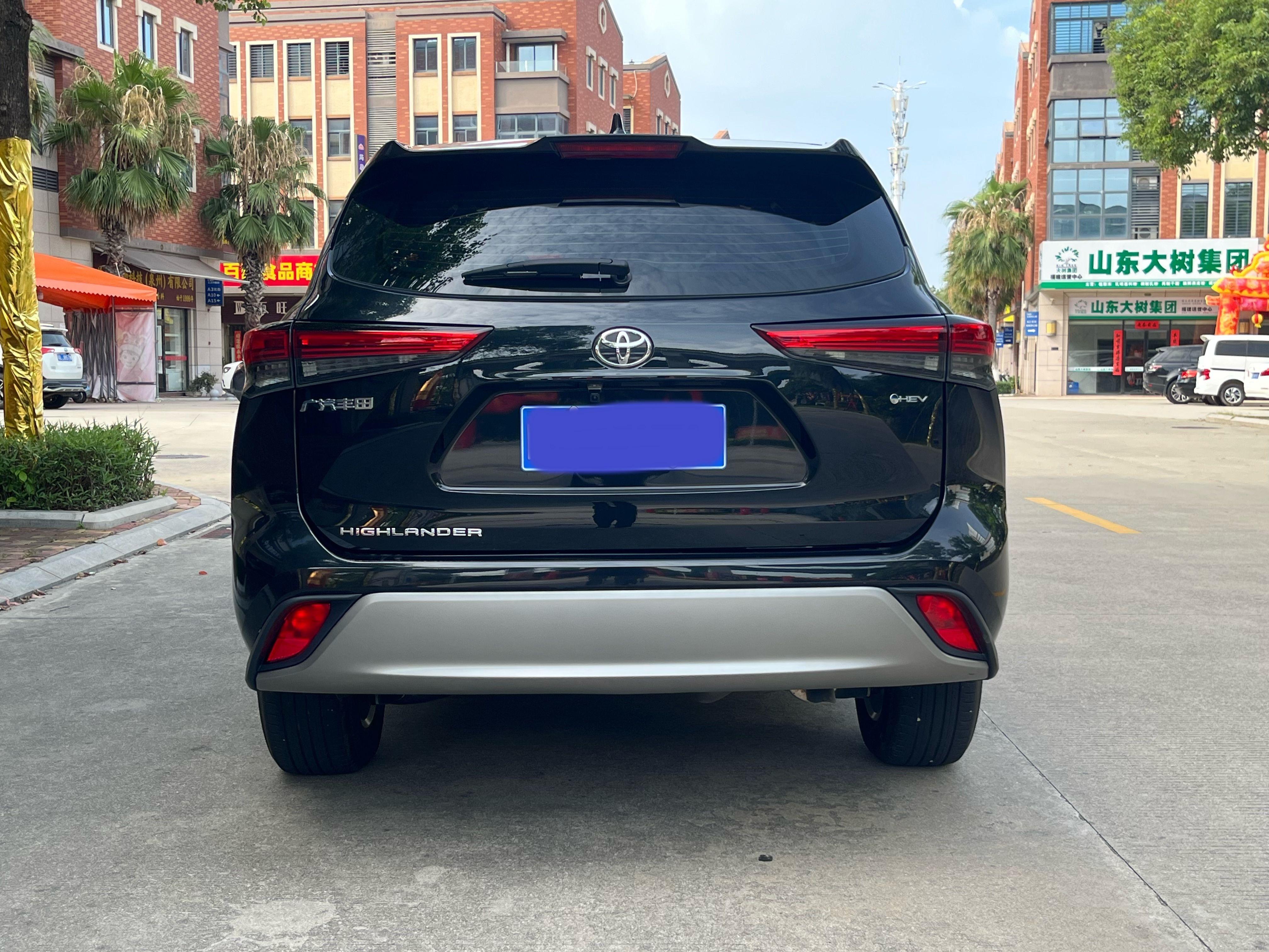 Toyota Highlander 2024 thumb 3
