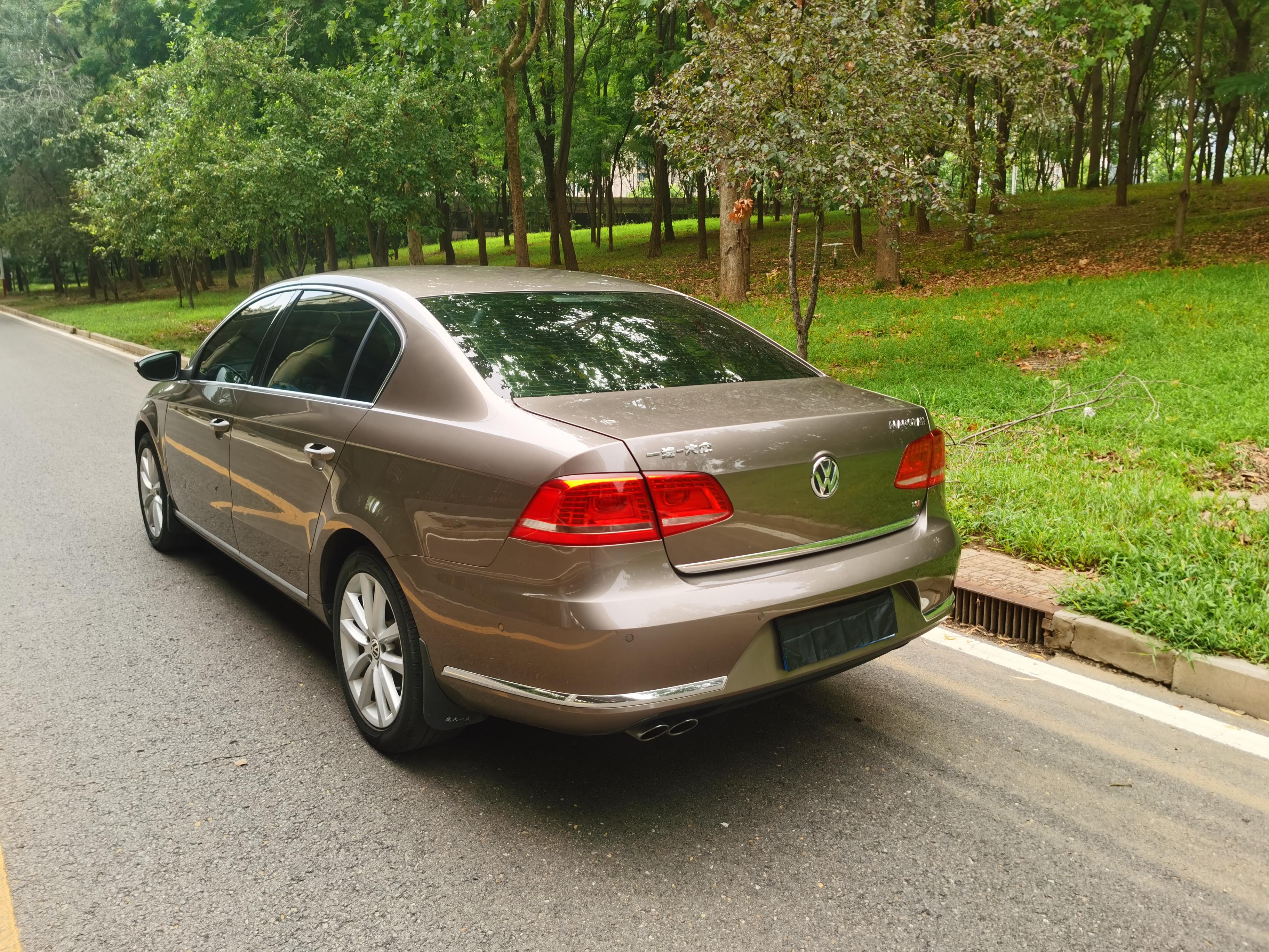 Volkswagen Magotan 2013 thumb 2