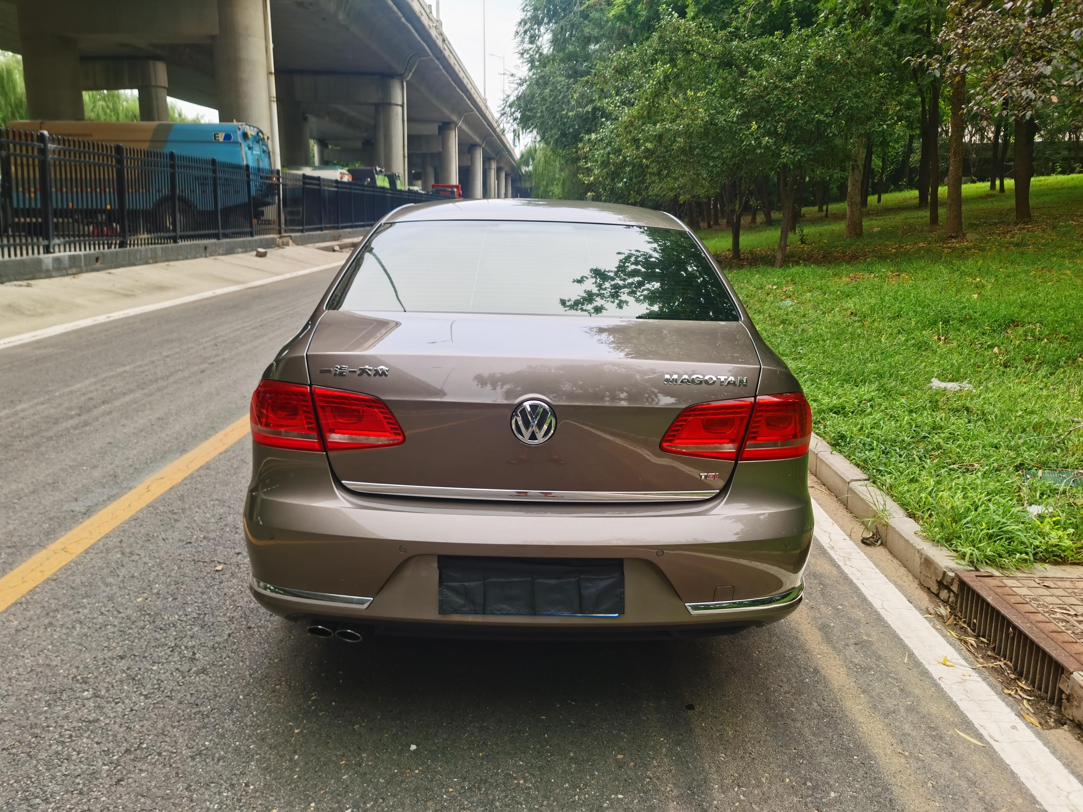 Volkswagen Magotan 2013 thumb 3