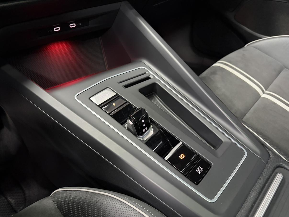 Volkswagen Golf Sportsvan 2021 thumb 10