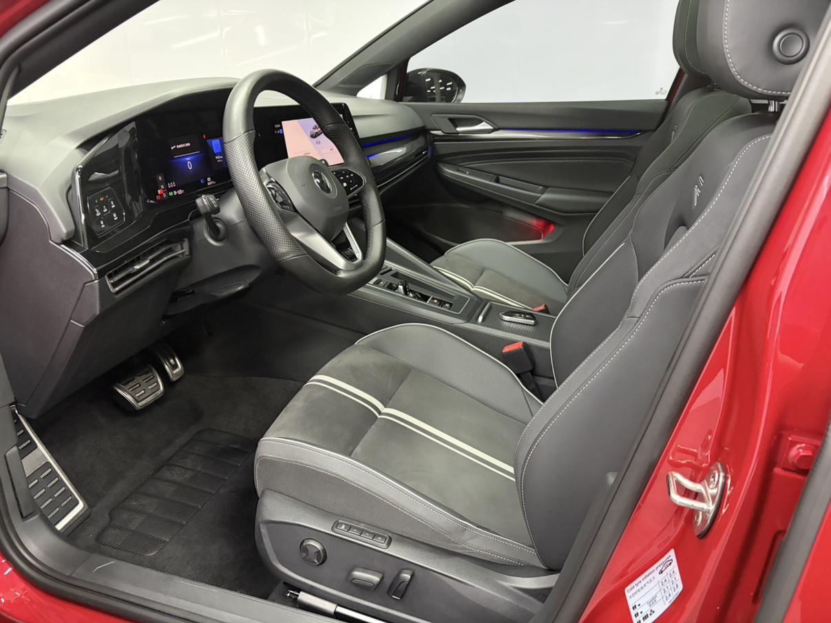 Volkswagen Golf Sportsvan 2021 thumb 12