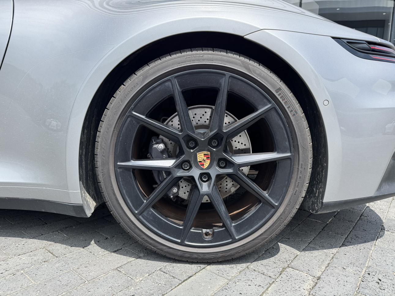 Porsche 911 2025 thumb 7