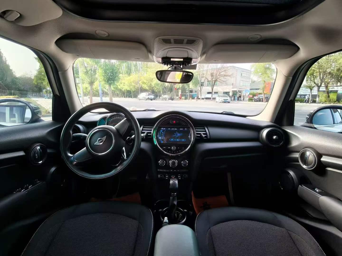 Mini Hatch 2016 thumb 5