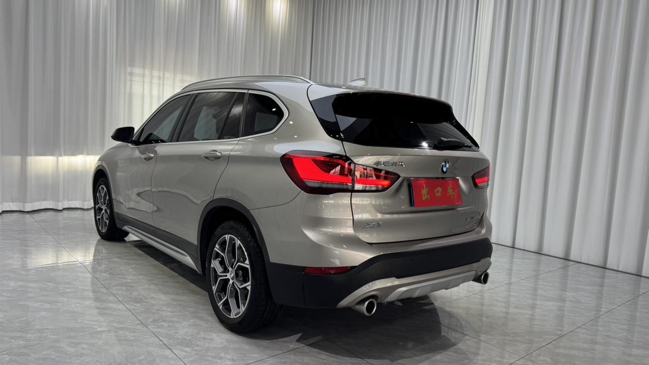 BMW X1 2022 thumb 2
