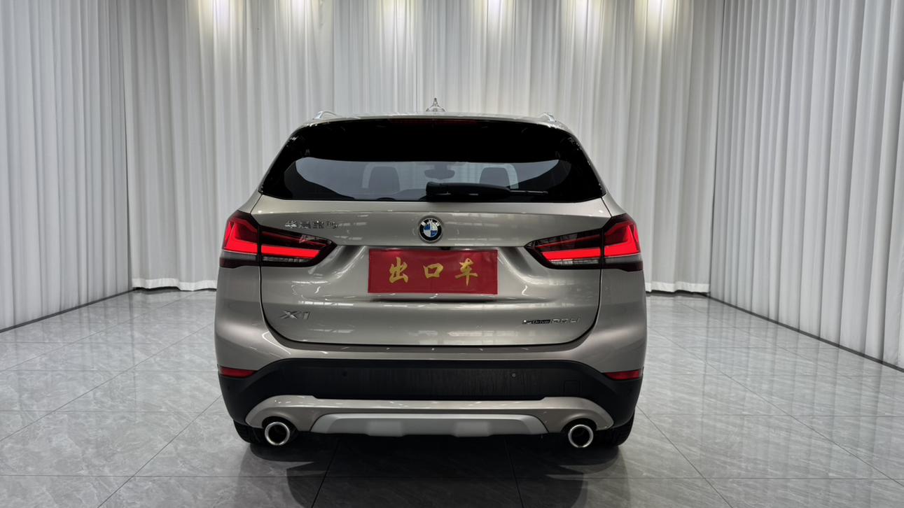 BMW X1 2022 thumb 3