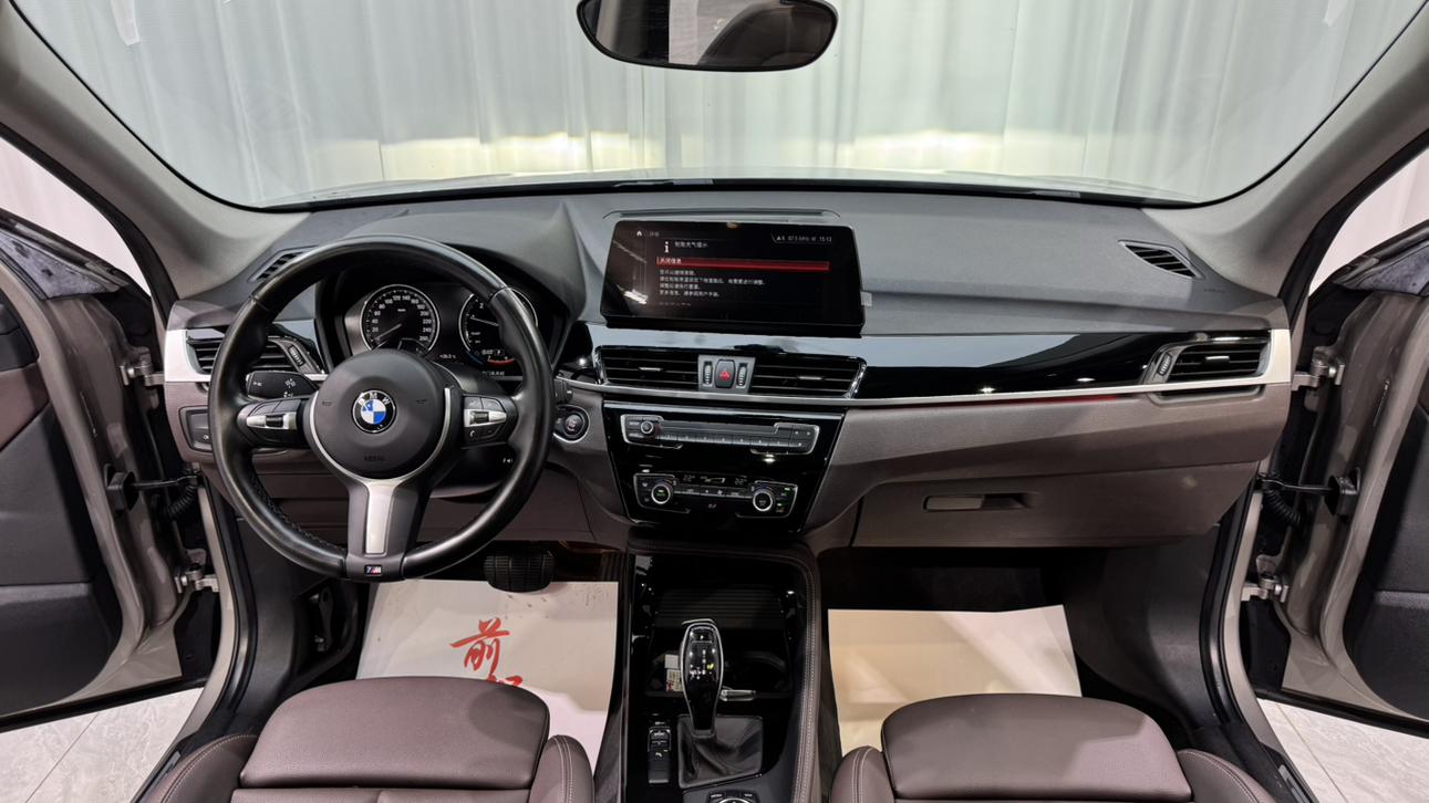 BMW X1 2022 thumb 8