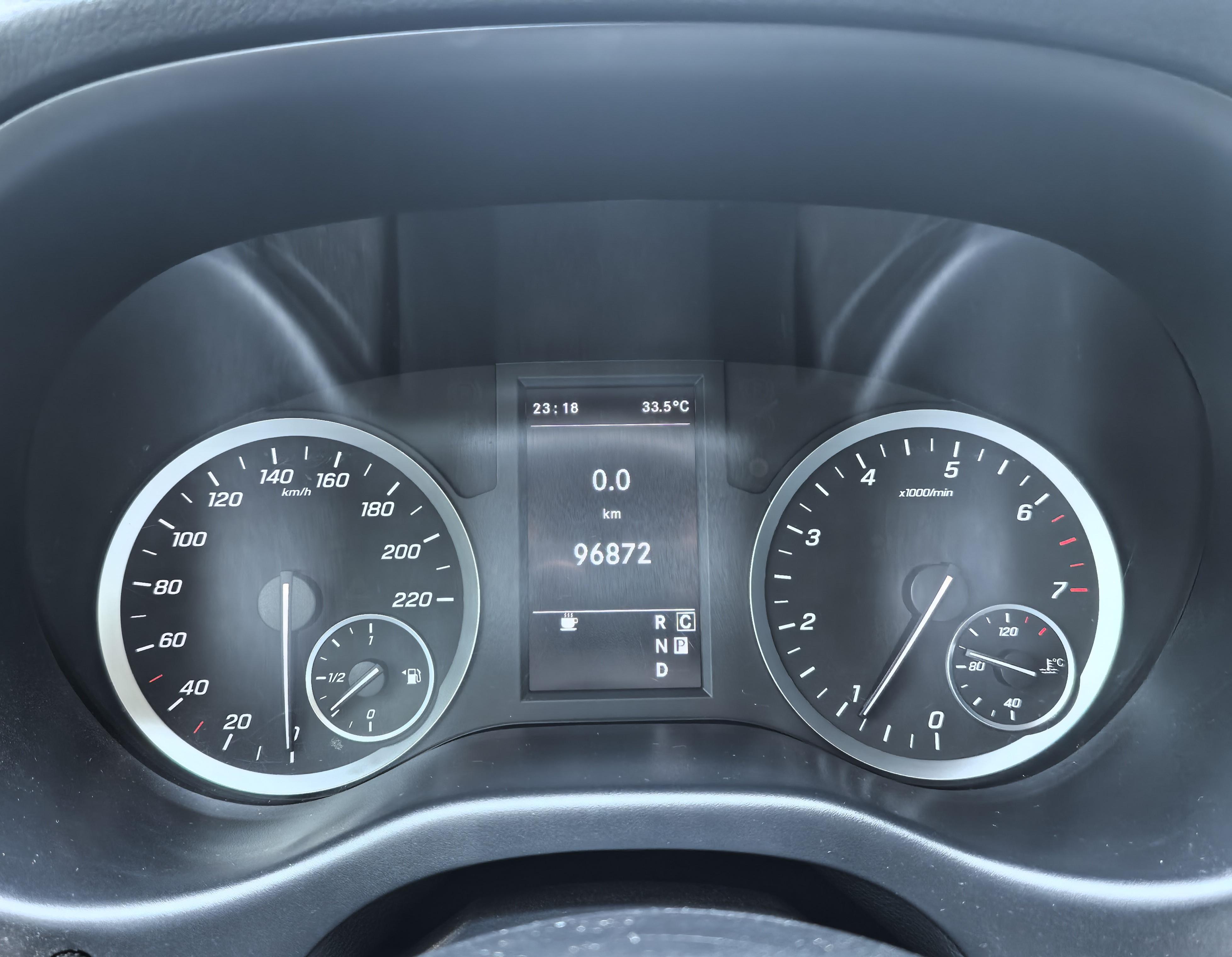 Mercedes-Benz Wei Ting 2020 thumb 6