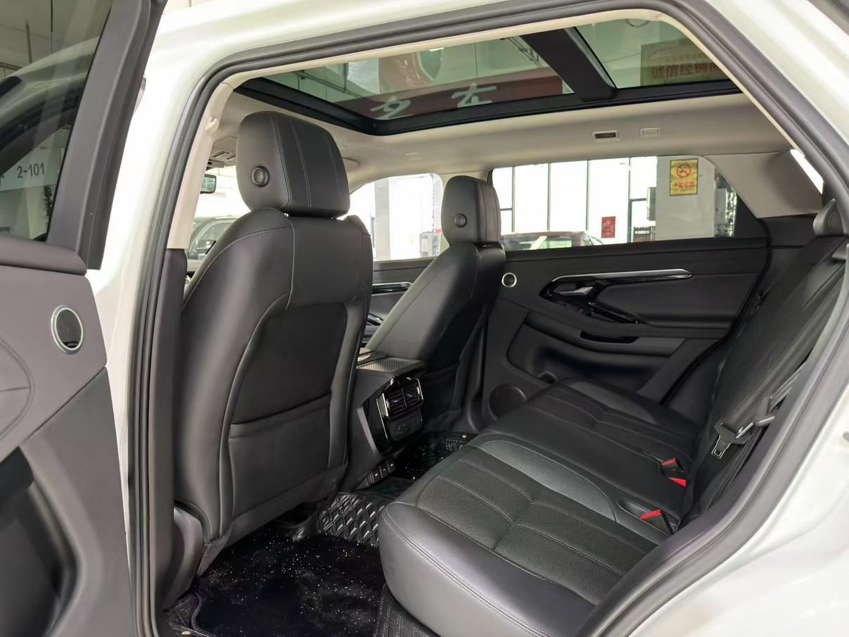 Land Rover Evoque 2022 thumb 7