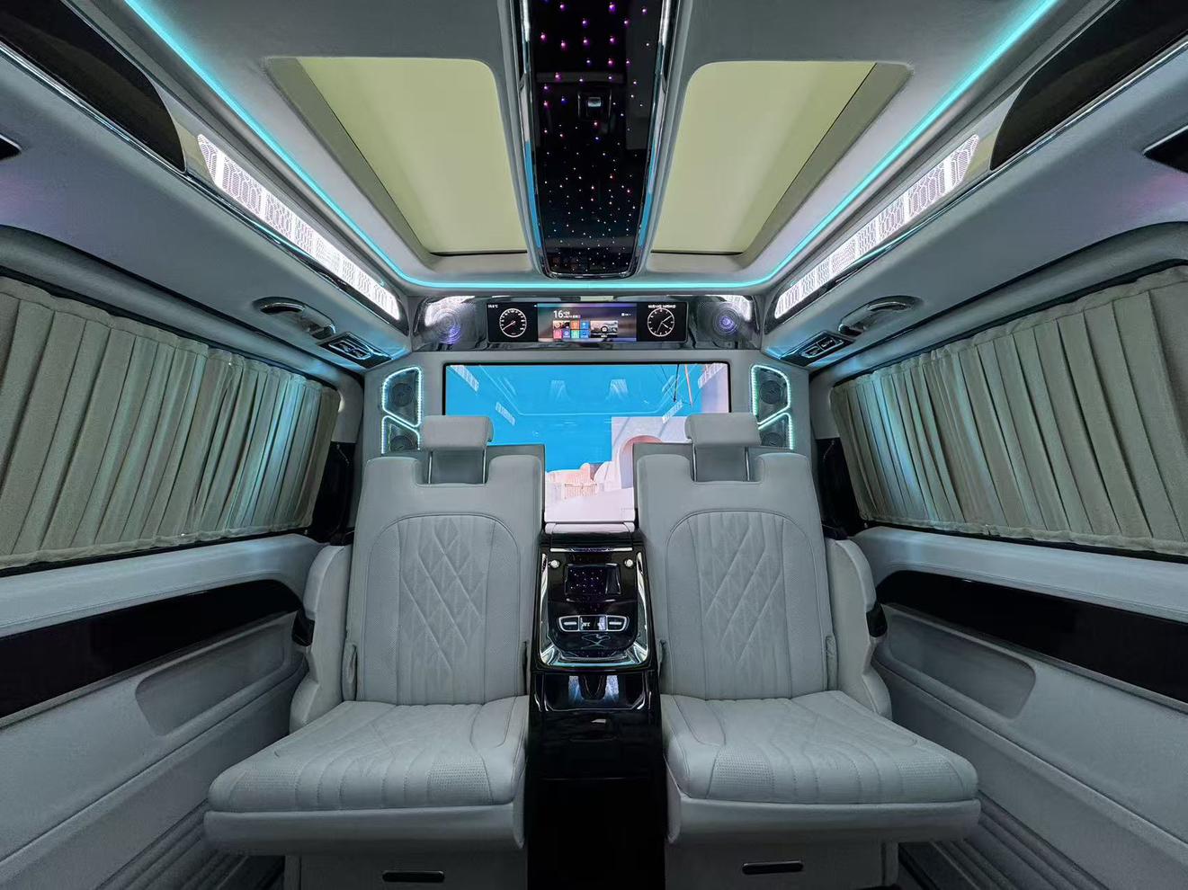 Mercedes-Benz V-Класс 2022 thumb 7