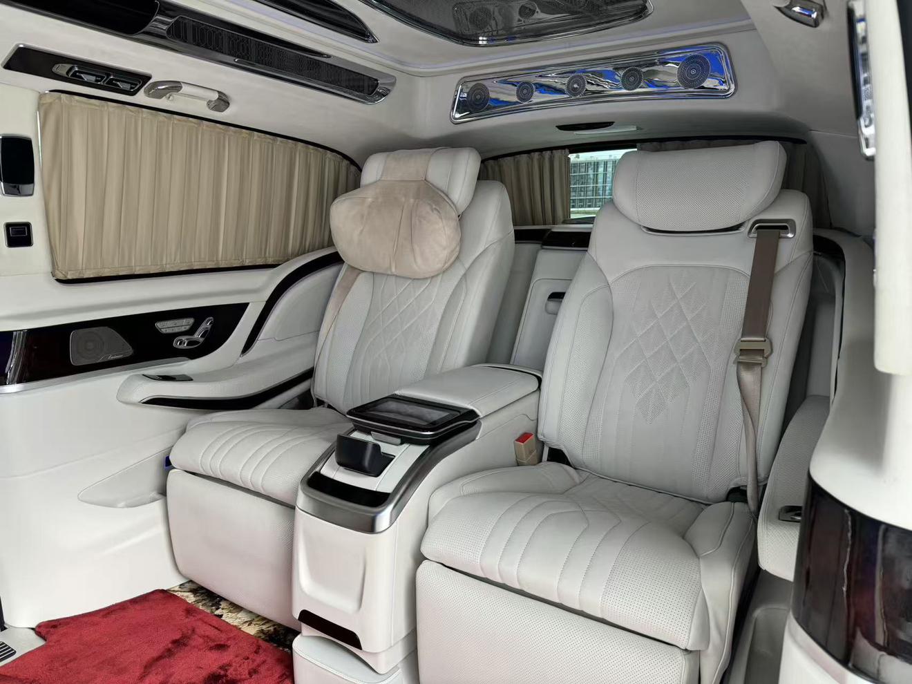 Mercedes-Benz V-Класс 2022 thumb 12