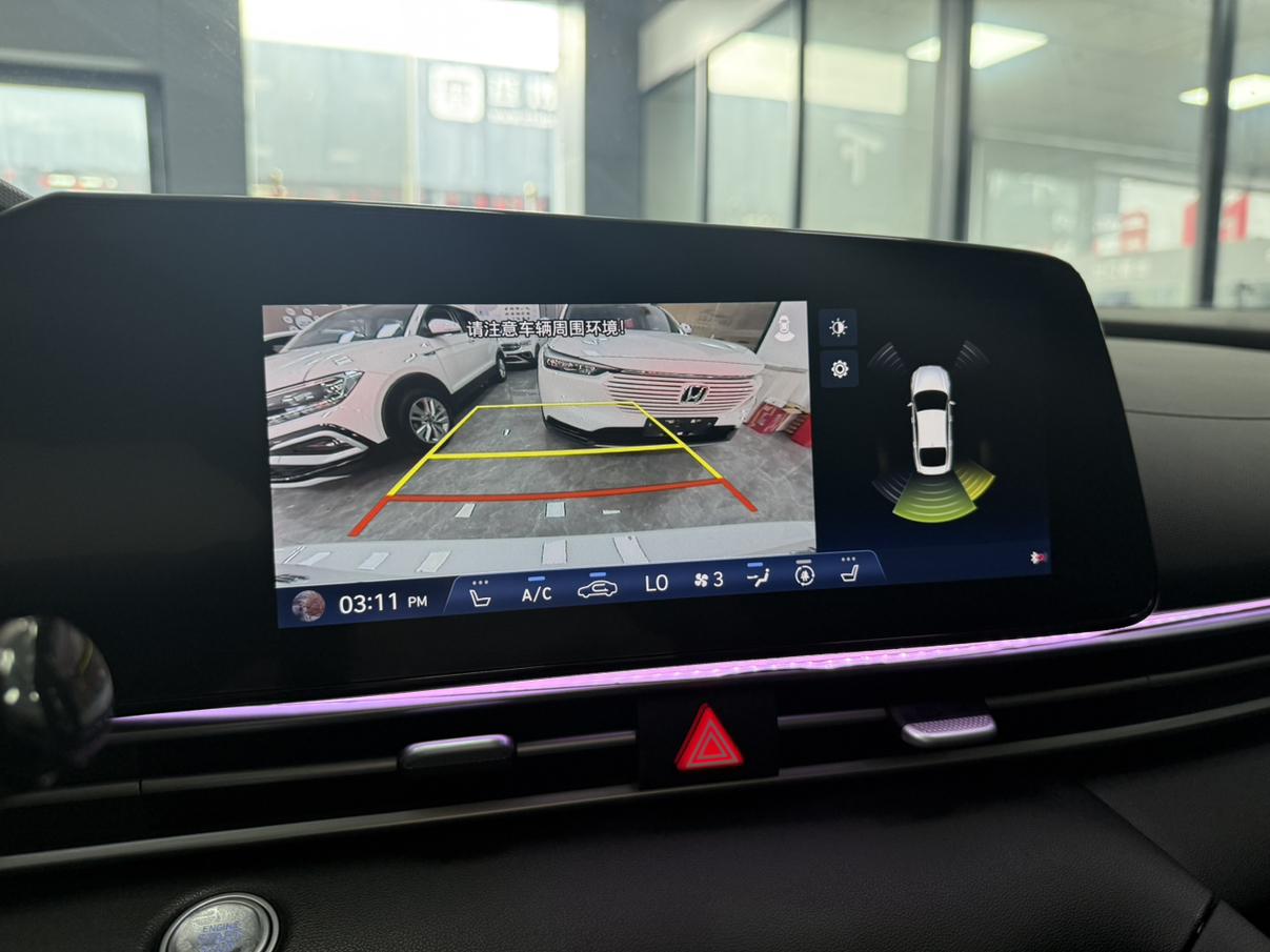 Hyundai Elantra 2022 thumb 6