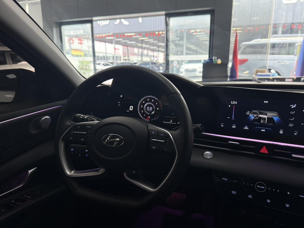 Hyundai Elantra 2022 thumb 11