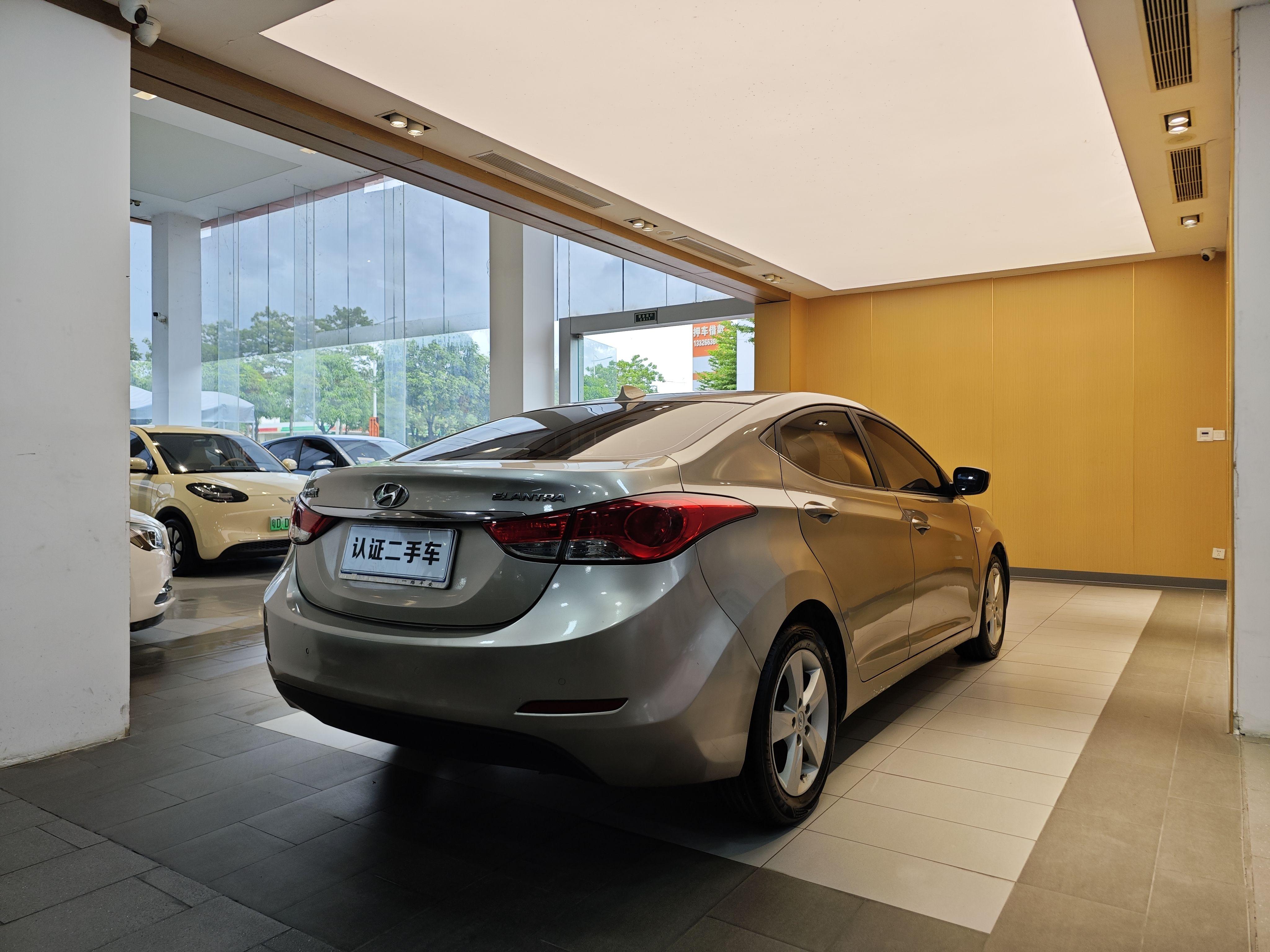Hyundai Elantra 2012 thumb 5