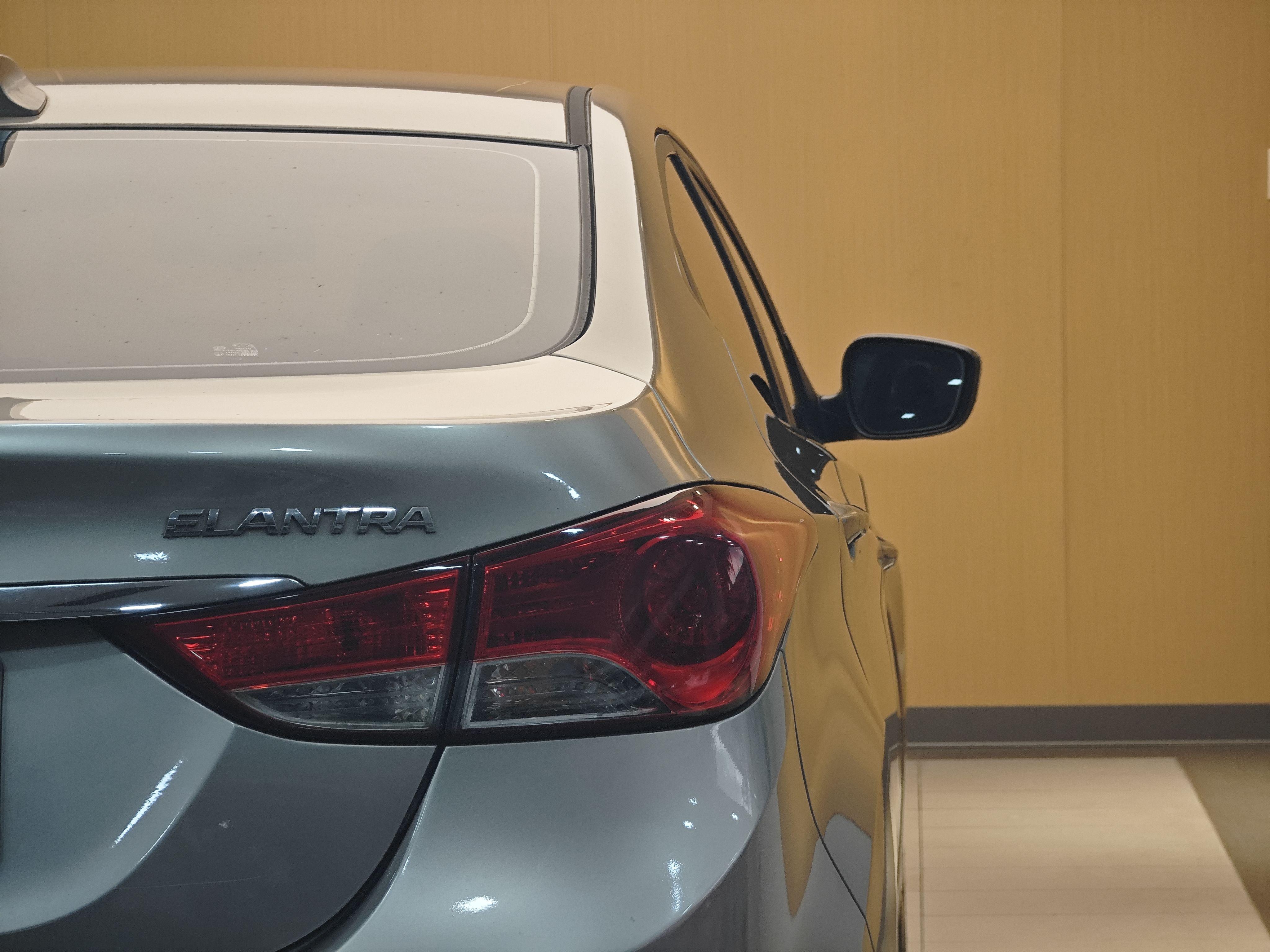 Hyundai Elantra 2012 thumb 8