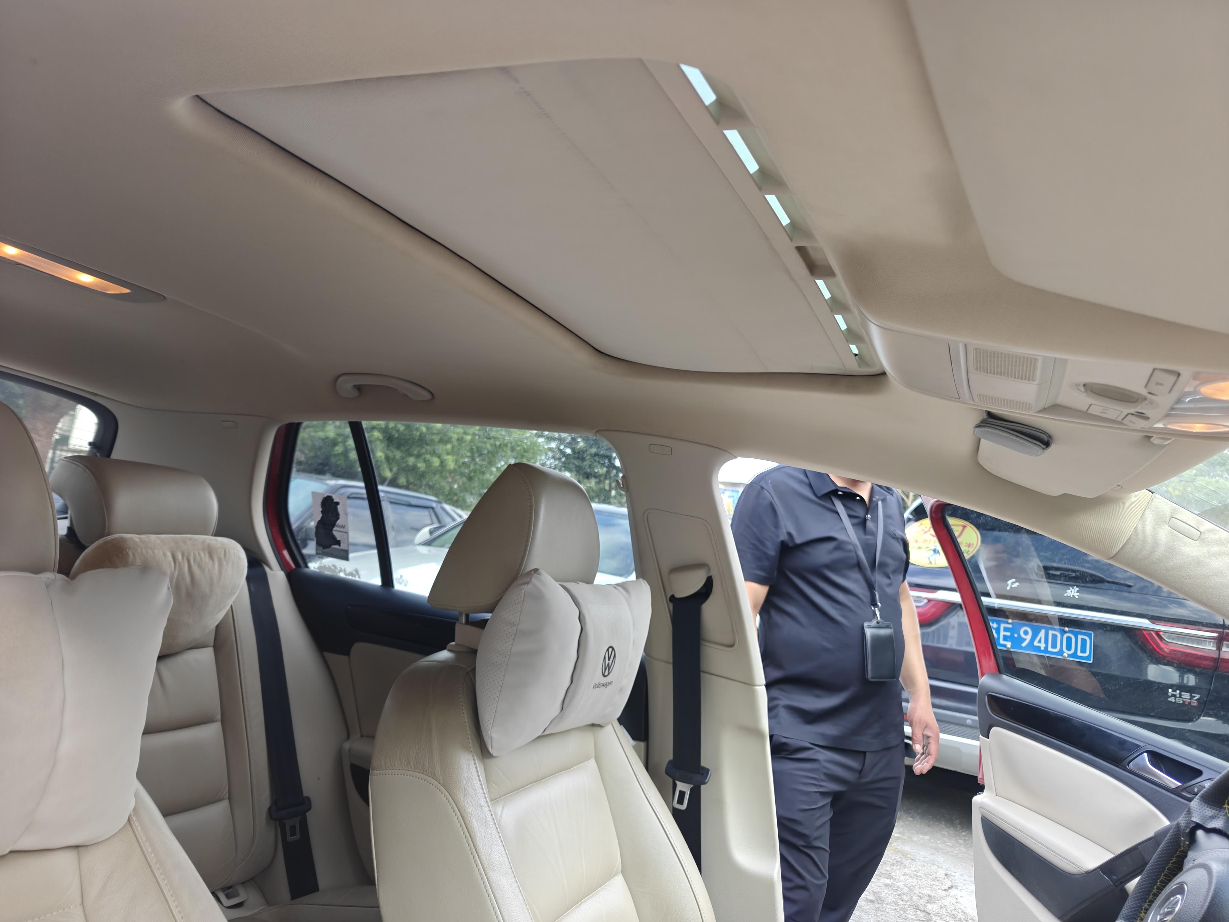 Volkswagen Golf Sportsvan 2012 thumb 4