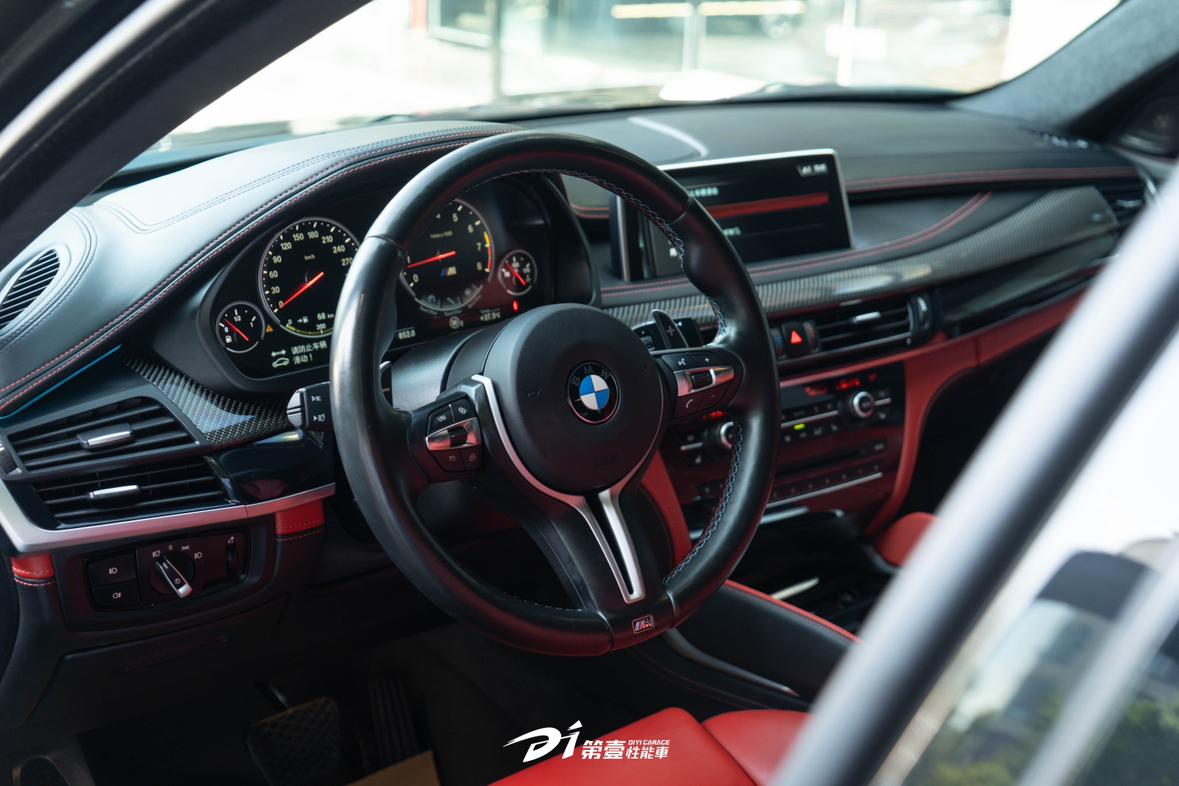 BMW X6 M 2015 thumb 11