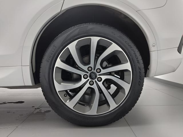 Land Rover Discovery Sport 2021 thumb 7