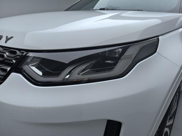 Land Rover Discovery Sport 2021 thumb 10