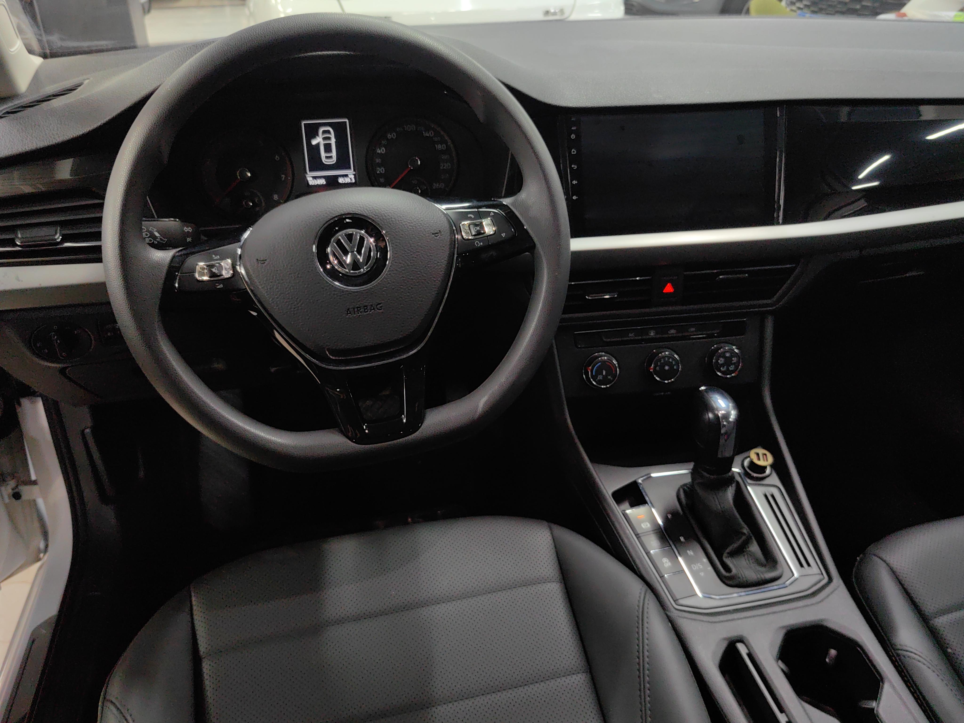 Volkswagen Lavida XR 2019 thumb 6