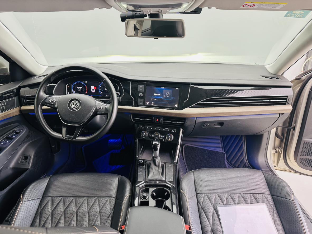 Volkswagen Passat (North America and China) 2019 thumb 5