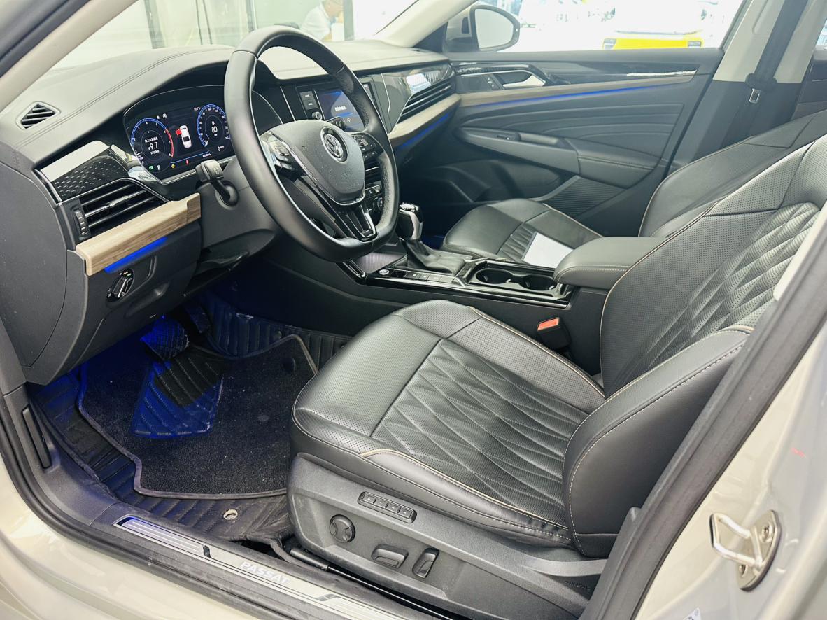 Volkswagen Passat (North America and China) 2019 thumb 7