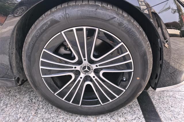 Mercedes-Benz E-Класс 2025 thumb 6